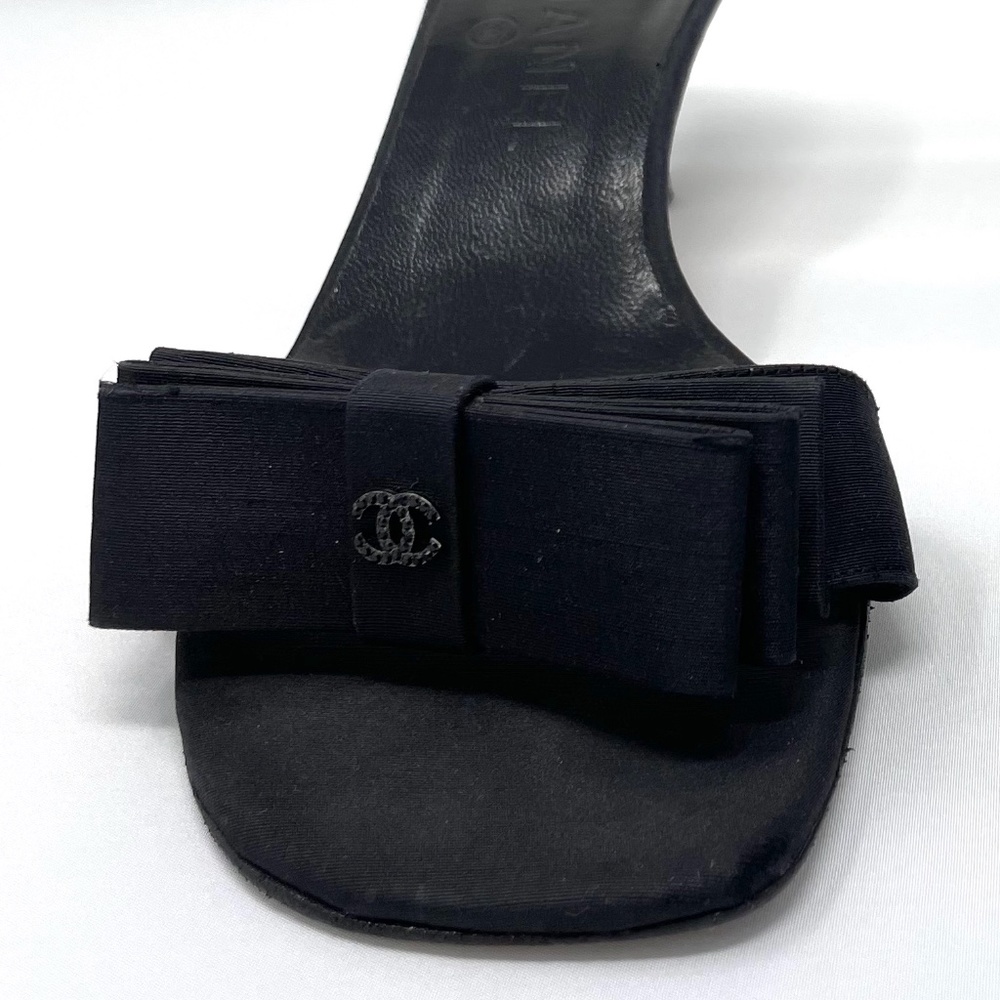CHANEL black heeled sandals IT 38 2003 collection by Karl Lagerfield